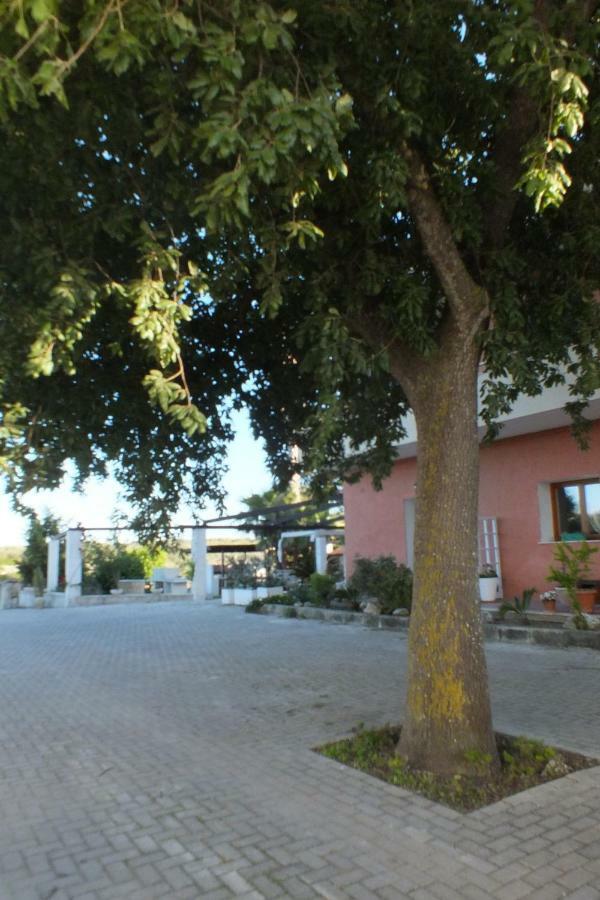 Casamassella La Vallonea מראה חיצוני תמונה
